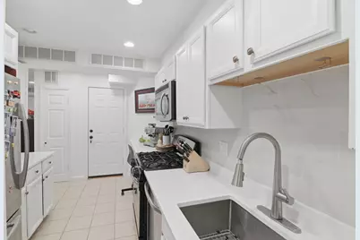 1584 Beacon St #A, Brookline, MA 02446 - Photo 17