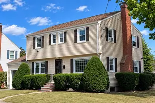 15 Puritan Rd, Beverly, MA 01915 - Photo 1