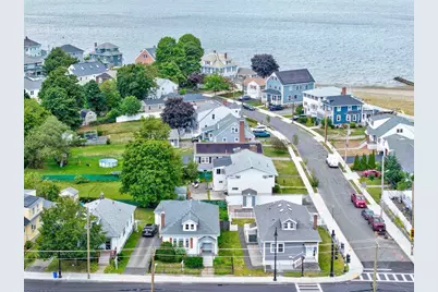 334 Sea St, Quincy, MA 02169 - Photo 29