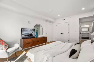 230 Friend St, Boston, MA 02114 - Photo 13