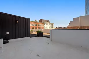 230 Friend St, Boston, MA 02114 - Photo 21