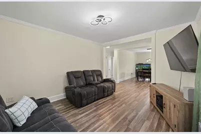 45 Stoddard Ave, Pittsfield, MA 01201 - Photo 9