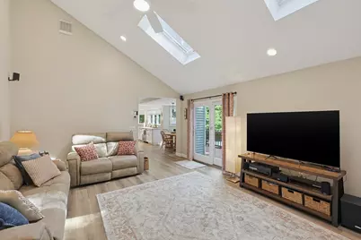 125 Walker St, Seekonk, MA 02771 - Photo 15