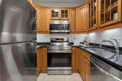 280 Commonwealth Ave #102, Boston, MA 02116 - Photo 9