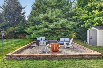 4 Iarussi Way, Medway, MA 02053 - Photo 11