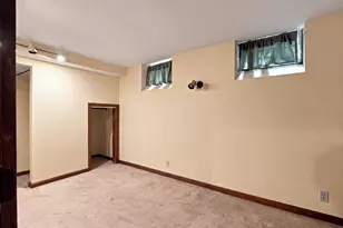 6 Menlo St, Boston, MA 02135 - Photo 39