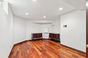 6 Menlo St, Boston, MA 02135 - Photo 37