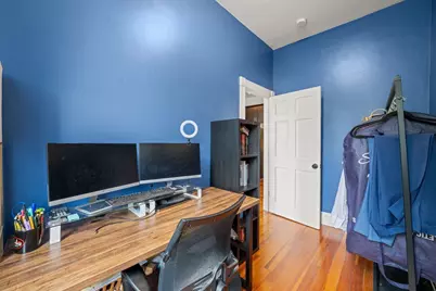805 E 4th St #1, Boston, MA 02127 - Photo 9