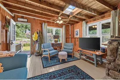 29 Central Ave, Lakeville, MA 02347 - Photo 5