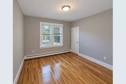 320 Hamilton St, Worcester, MA 01604 - Photo 9