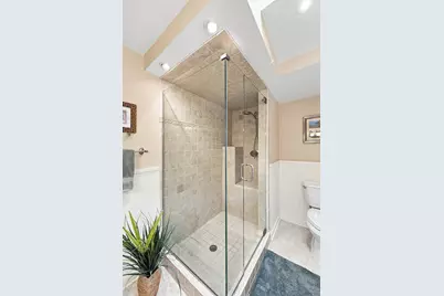 78 Oak St, Wakefield, MA 01880 - Photo 13