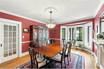 78 Oak St, Wakefield, MA 01880 - Photo 9