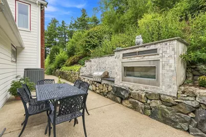 78 Oak St, Wakefield, MA 01880 - Photo 33