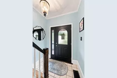 78 Oak St, Wakefield, MA 01880 - Photo 5