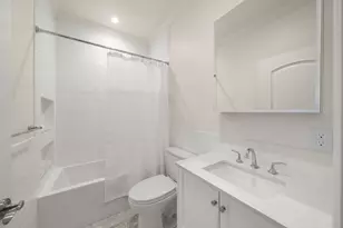 7 Upton St, Boston, MA 02118 - Photo 17