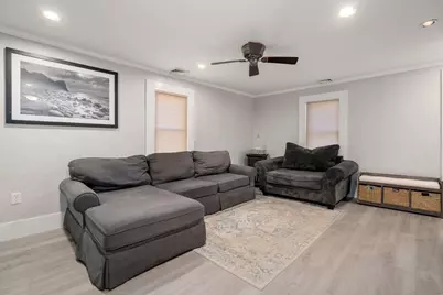 43 Pleasant St, Hudson, MA 01749 - Photo 13