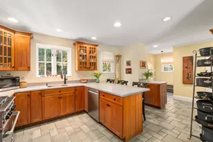 75 Seaverns Ave, Boston, MA 02130 - Photo 9