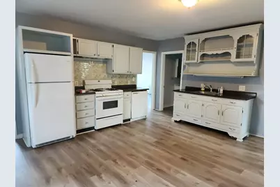 81 Edwards #3, Fitchburg, MA 01420 - Photo 1