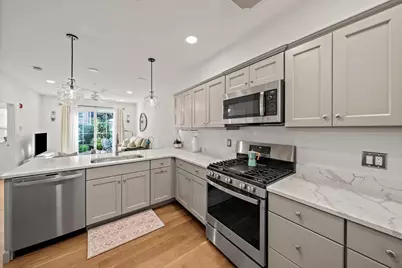 200 Revere St #4105, Canton, MA 02021 - Photo 7