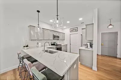 200 Revere St #4105, Canton, MA 02021 - Photo 3