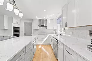 5 Lady Slipper Ln, Methuen, MA 01844 - Photo 1