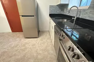 8 Jackson St, Quincy, MA 02169 - Photo 9