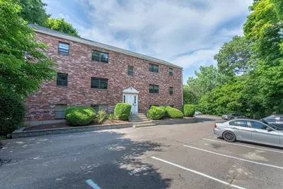 8 Jackson St #C1, Quincy, MA 02169 - Photo 3