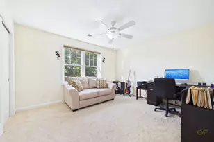 32 Welcome St, Fairhaven, MA 02719 - Photo 23
