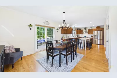 32 Welcome St, Fairhaven, MA 02719 - Photo 13