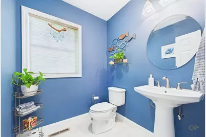 32 Welcome St, Fairhaven, MA 02719 - Photo 15