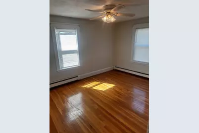 62 Willow Ave #2, Quincy, MA 02170 - Photo 3