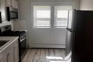 62 Willow Ave, Quincy, MA 02170 - Photo 13