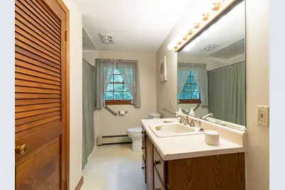 14 Delaney Ave, Dudley, MA 01571 - Photo 17