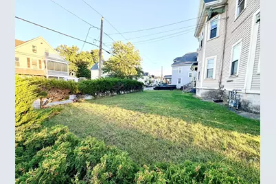 604 Westford St #2, Lowell, MA 01851 - Photo 17