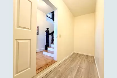 604 Westford St #2, Lowell, MA 01851 - Photo 11