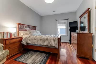 30 Everett Ave, Somerville, MA 02145 - Photo 9