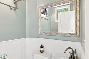78 Oak St, Wakefield, MA 01880 - Photo 23
