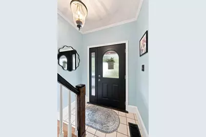 78 Oak St, Wakefield, MA 01880 - Photo 5
