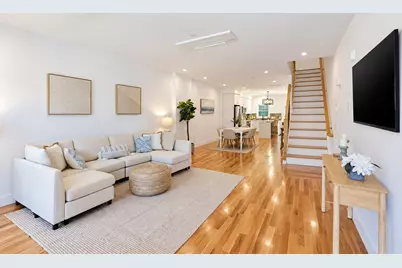 34 Linwood Ave #34, Melrose, MA 02176 - Photo 7