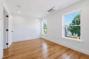 34 Linwood Ave, Melrose, MA 02176 - Photo 23