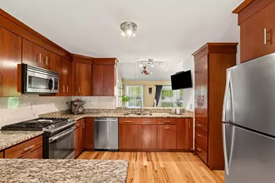 52 Thornton Ave, Methuen, MA 01844 - Photo 3
