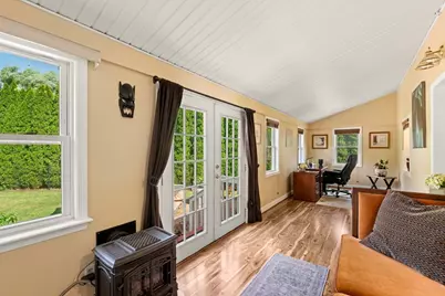 52 Thornton Ave, Methuen, MA 01844 - Photo 11