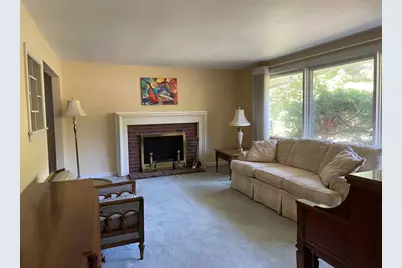 4 Sunset Drive, Randolph, MA 02368 - Photo 3