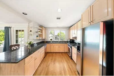 12 Barnes Rd #2, Newton, MA 02458 - Photo 9