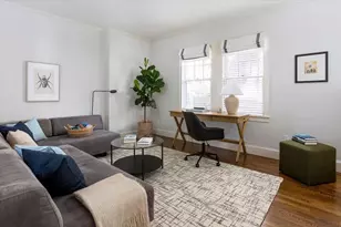 17 Davis Ave, Brookline, MA 02445 - Photo 9