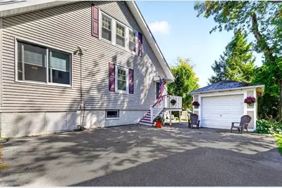 9 Cottage Street, Melrose, MA 02176 - Photo 33