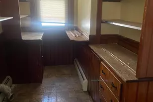 99 Milk St, Fitchburg, MA 01420 - Photo 11