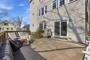 11 Sherwood St, Boston, MA 02131 - Photo 13