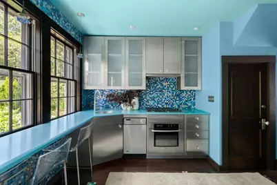 8 Orne Sq #8, Salem, MA 01970 - Photo 15