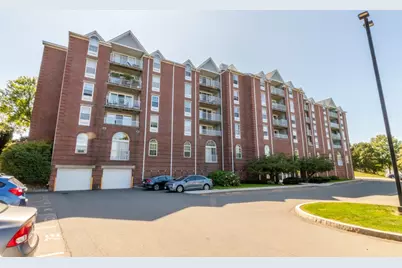 100 Boatswains Way #308, Chelsea, MA 02150 - Photo 1